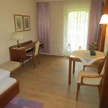 Hotell Gaeste- Und Tagungshaus Maria Trost