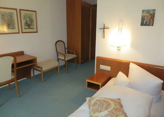 Gaeste- Und Tagungshaus Maria Trost 3*